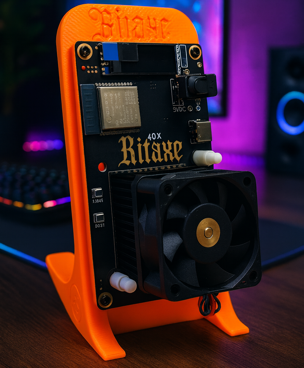 Bitcoin Merch® Bitaxe Ultra 1366 + Power Supply Bitcoin Miner 425GH/s+