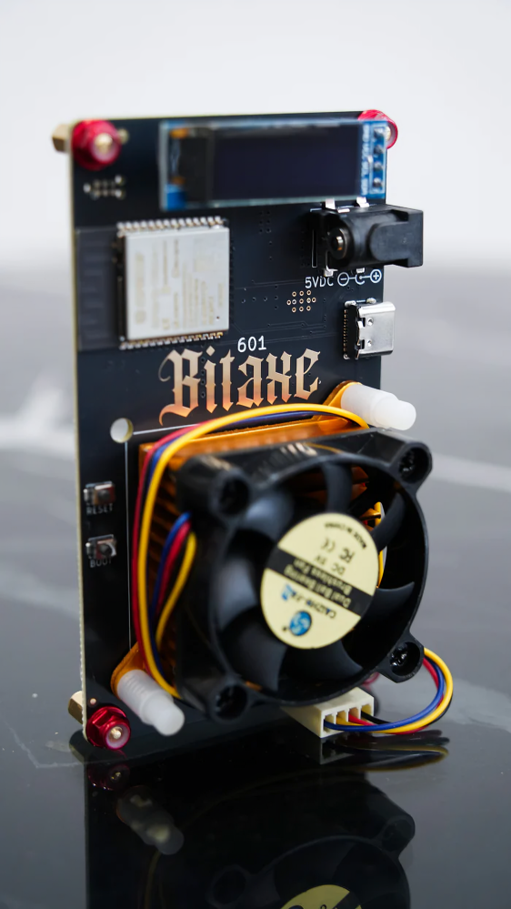 Bitcoin Merch - Bitaxe 601 Gamma + Power Supply Bitcoin Miner 1.2TH/s+