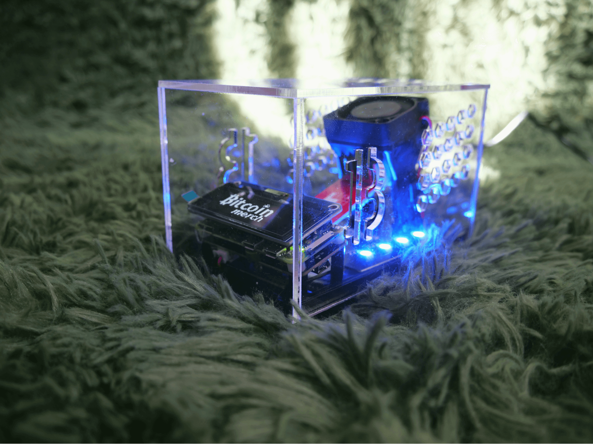 Bitcoin Merch® MARS LANDER V2 Lottery Miner