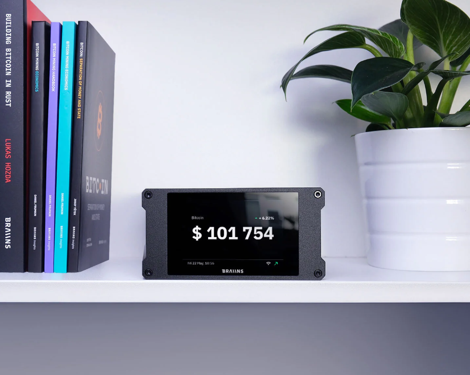 Bitcoin Merch® - Braiins Mini Miner - BMM 101