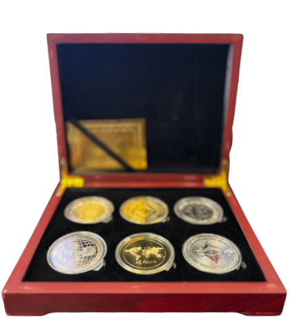 Bitcoin (BTC) Coin Ethereum (ETH) Ripple (XRP) Coin in Showcase Edition Box