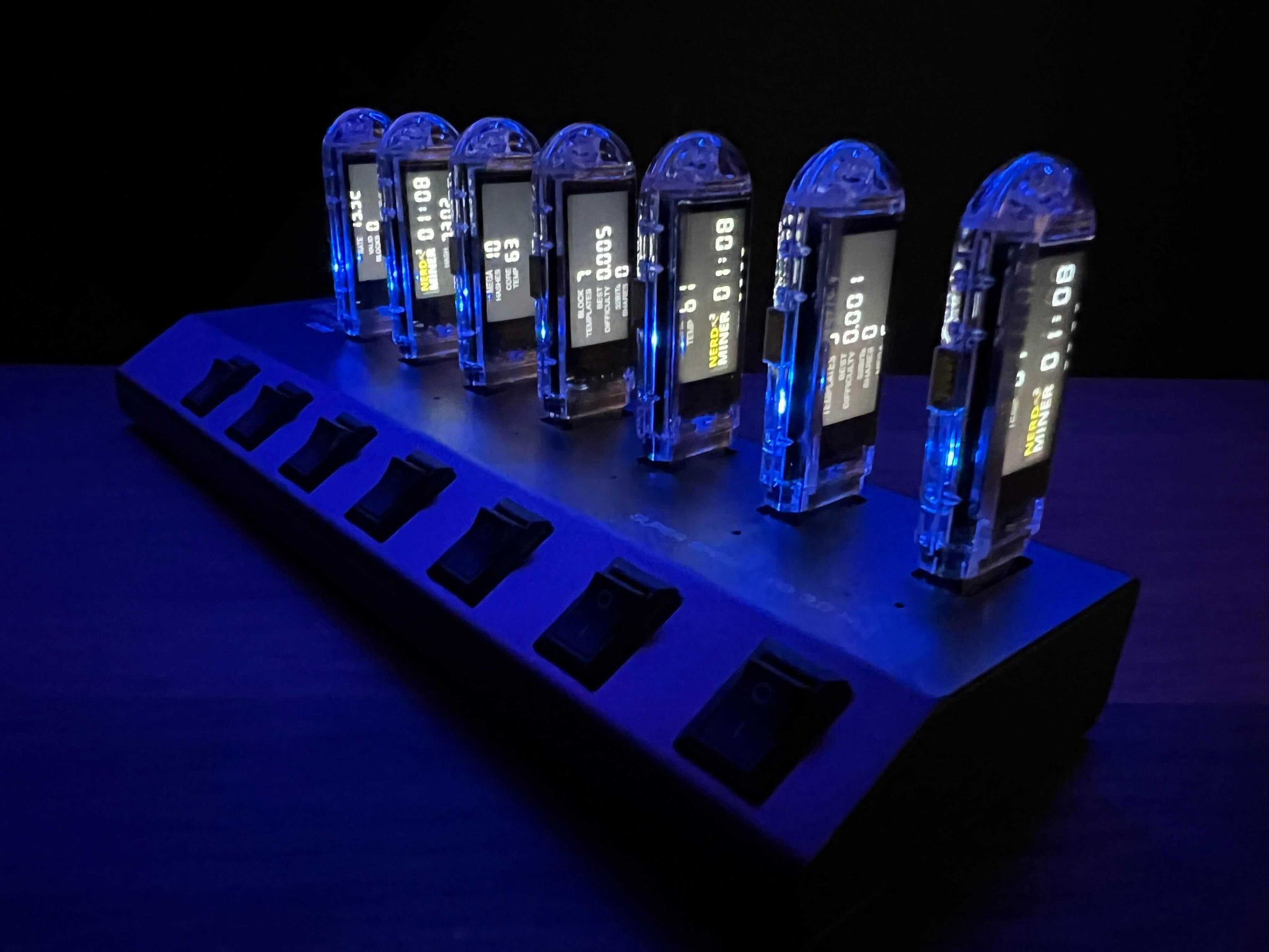 Bitcoin Merch® - 7x NerdMiner 2 - USB Lottery Miner COMBO